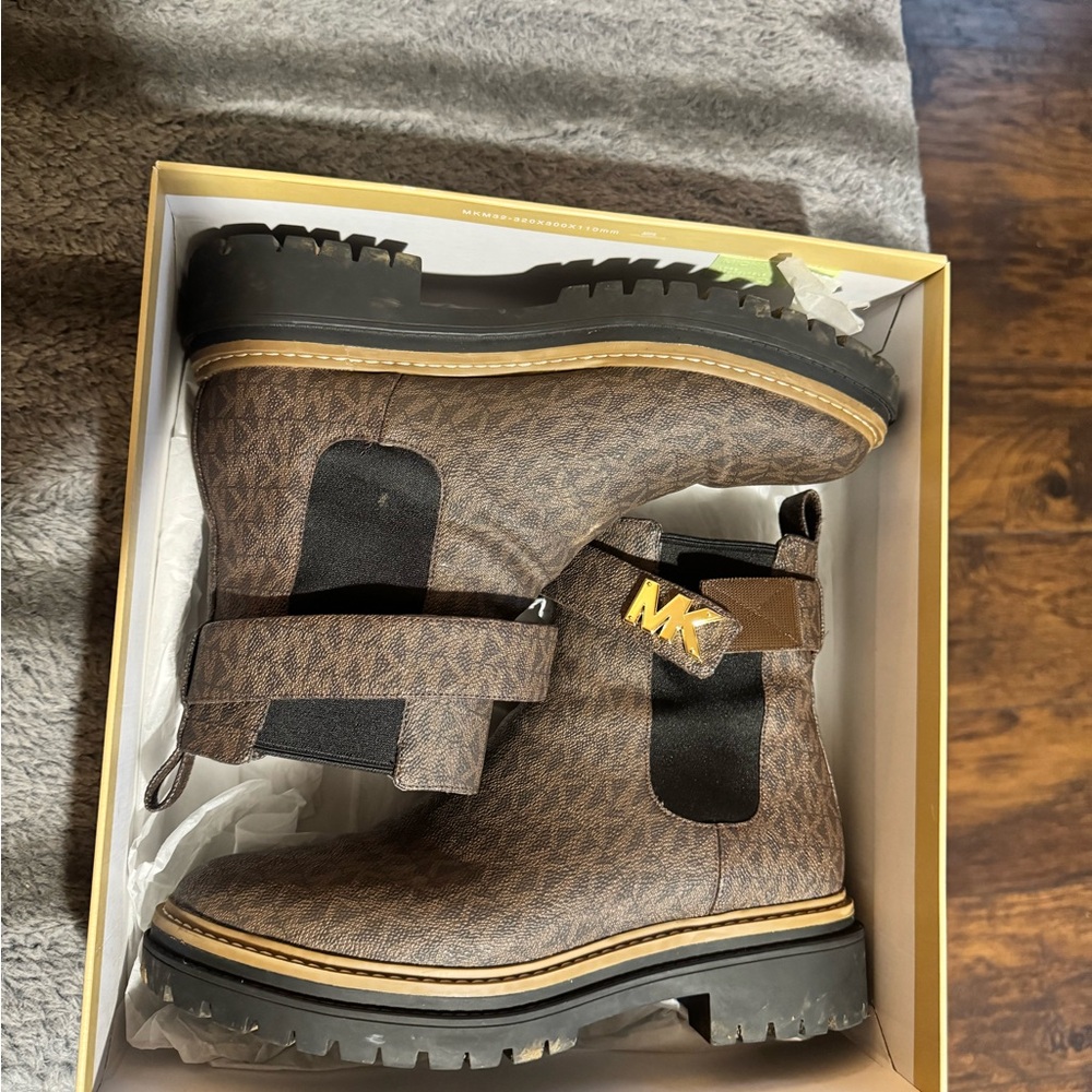 Michael Kors Boots